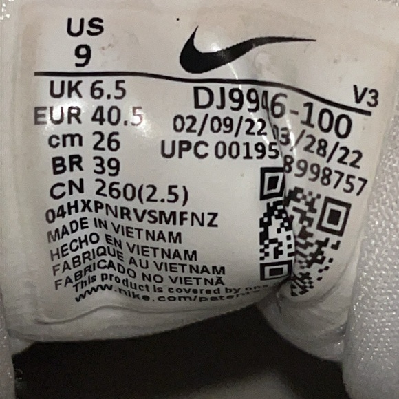 Women’s Size 9 NIKE AIR FORCE 1 SHOES - Picture 9 of 16